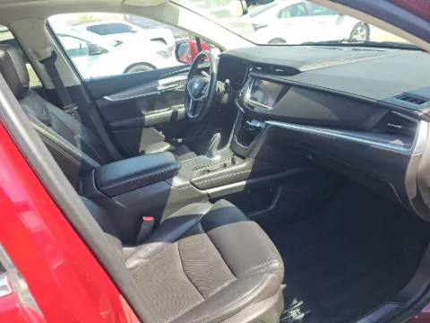 More photos of 2017 Cadillac XT5 Luxury at Jeremy Franklin Automotive of Blue Springs, MO