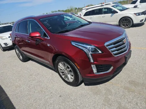 Red 2017 Cadillac XT5 Luxury for sale in Blue Springs, MO