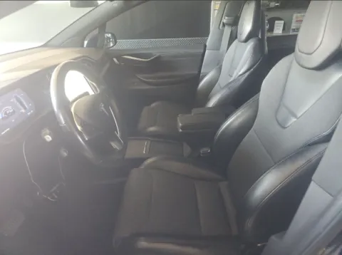 More photos of 2016 Tesla Model X P100D at Jeremy Franklin Automotive of Blue Springs, MO