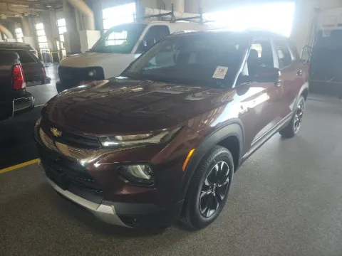 Red 2022 Chevrolet TrailBlazer LT for sale in Blue Springs, MO