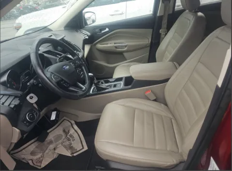 More photos of 2018 Ford Escape Titanium at Jeremy Franklin Automotive of Blue Springs, MO