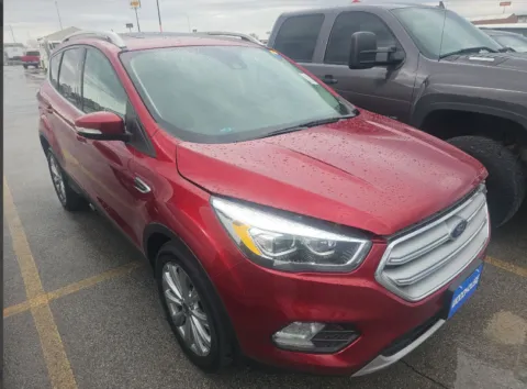 Red 2018 Ford Escape Titanium for sale in Blue Springs, MO