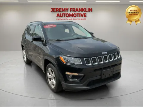 Black 2018 Jeep Compass Latitude for sale in Blue Springs, MO