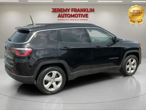 Photos of 2018 Jeep Compass Latitude for sale in Blue Springs, MO at Jeremy Franklin Automotive of Blue Springs