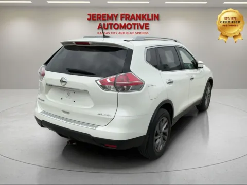 Another view of 2016 Nissan Rogue SL for sale in Blue Springs, MO at Jeremy Franklin Automotive of Blue Springs