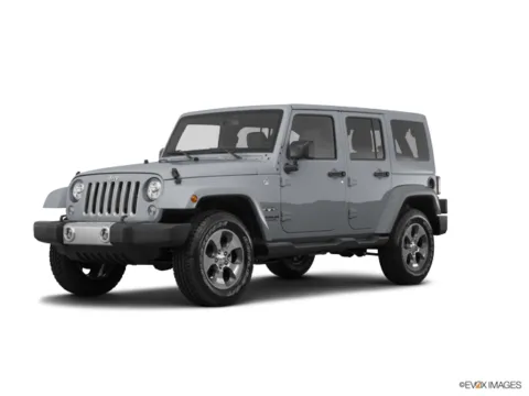 Silver 2017 Jeep Wrangler Unlimited Sahara for sale in Blue Springs, MO