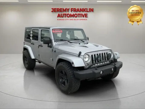 Silver 2017 Jeep Wrangler Unlimited Sahara for sale in Blue Springs, MO