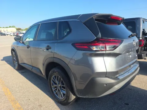 More photos of 2023 Nissan Rogue S at Jeremy Franklin Automotive of Blue Springs, MO