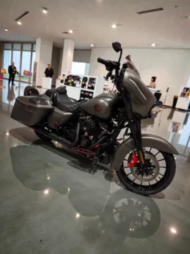 Photos of 2019 Harley-Davidson Street Glide Special for sale in Blue Springs, MO at Jeremy Franklin Automotive of Blue Springs