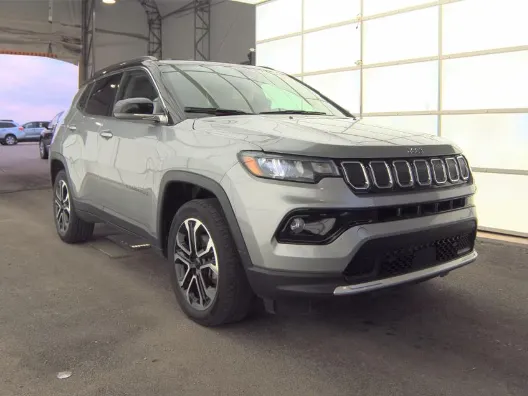 Silver 2022 Jeep Compass Limited for sale in Blue Springs, MO