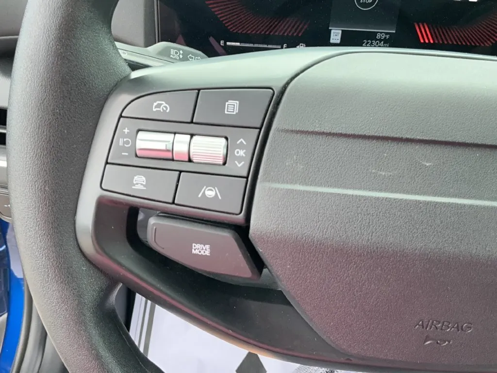 2025 Kia K4 LXS - Photo 27