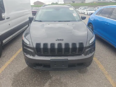 More photos of 2018 Jeep Cherokee Limited at Jeremy Franklin Automotive of Blue Springs, MO