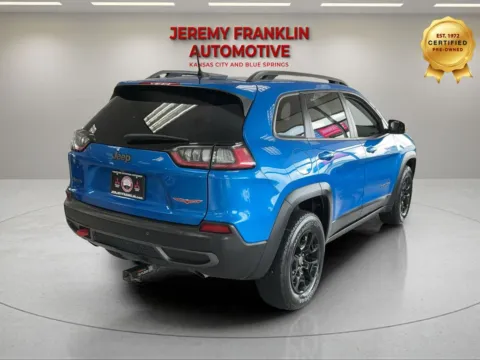 More photos of 2020 Jeep Cherokee Trailhawk at Jeremy Franklin Automotive of Blue Springs, MO