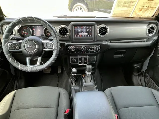 2021 Jeep Gladiator Overland - Photo 20