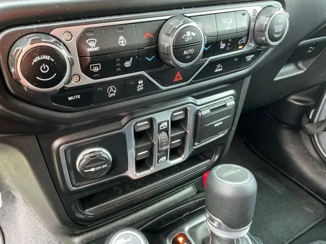 2021 Jeep Gladiator Overland - Photo 32