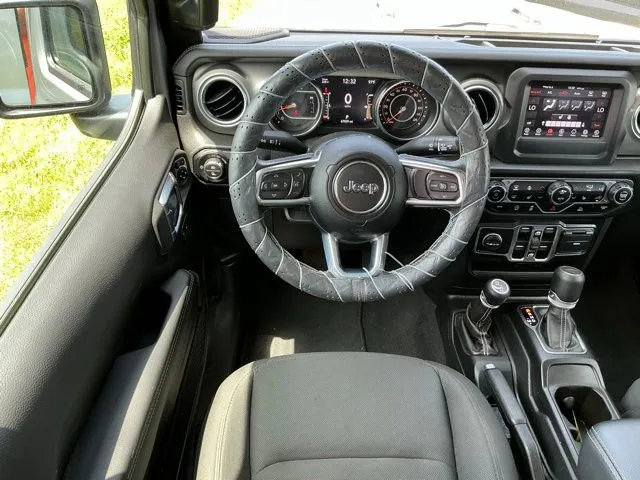 2021 Jeep Gladiator Overland - Photo 19