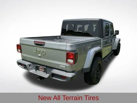 Another view of 2021 Jeep Gladiator Overland for sale in Blue Springs, MO at Jeremy Franklin Automotive of Blue Springs