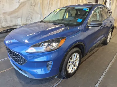 Blue 2022 Ford Escape Hybrid SE for sale in Blue Springs, MO