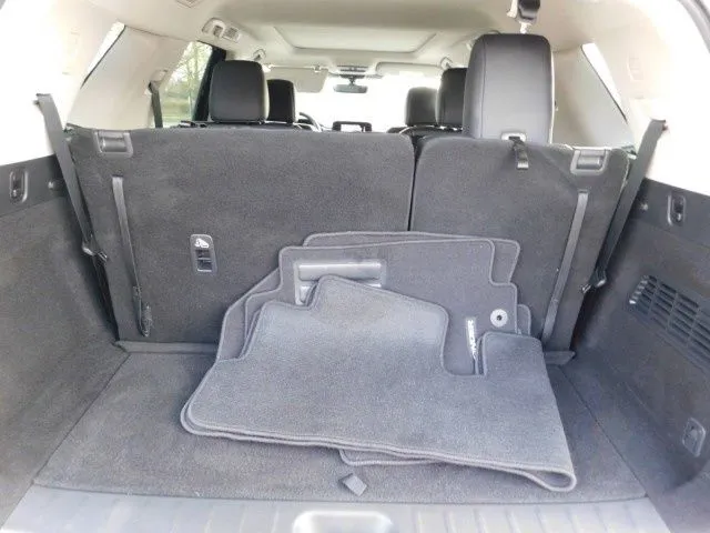 2023 Nissan Pathfinder Platinum - Photo 22