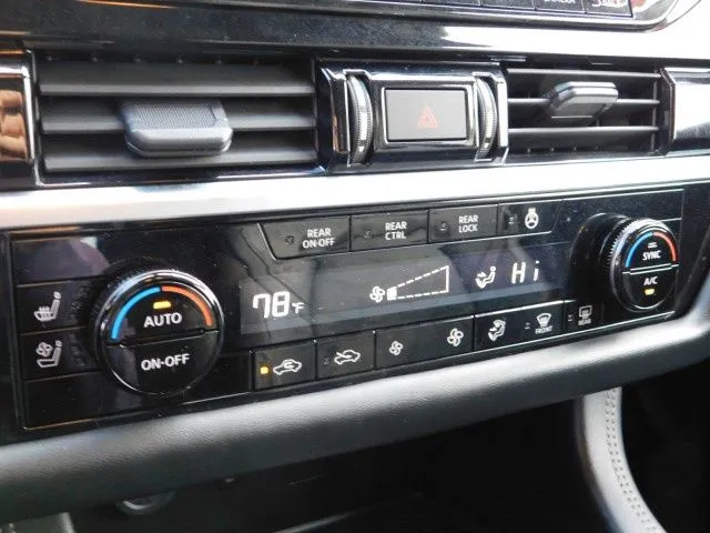 2023 Nissan Pathfinder Platinum - Photo 30