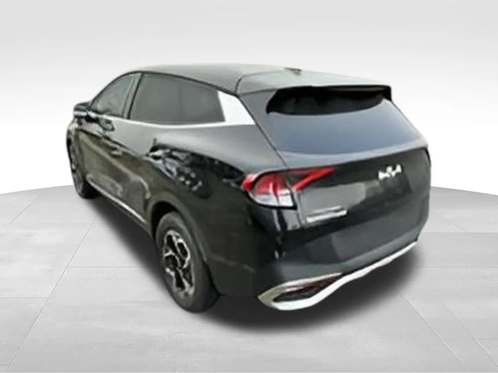 2024 Kia Sportage LX - Photo 9