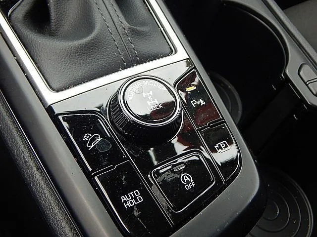 2024 Kia Sportage LX - Photo 24