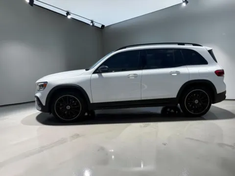 More photos of 2022 Mercedes-Benz GLB 250 at Jeremy Franklin Automotive of Blue Springs, MO