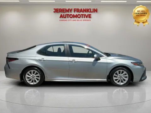 Photos of 2024 Toyota Camry SE for sale in Blue Springs, MO at Jeremy Franklin Automotive of Blue Springs