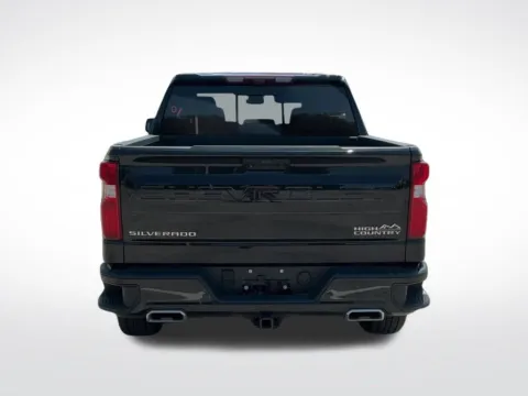 More photos of 2022 Chevrolet Silverado 1500 High Country at Jeremy Franklin Automotive of Blue Springs, MO