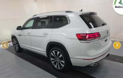 More photos of 2023 Volkswagen Atlas 3.6L V6 SEL Premium R-Line at Jeremy Franklin Automotive of Blue Springs, MO