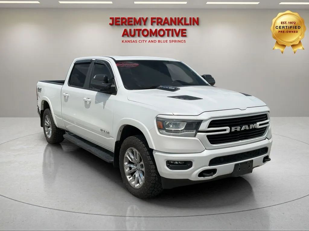 White 2022 Ram 1500 Laramie for sale in Blue Springs, MO