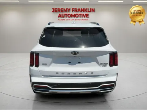 More photos of 2021 Kia Sorento EX at Jeremy Franklin Automotive of Blue Springs, MO