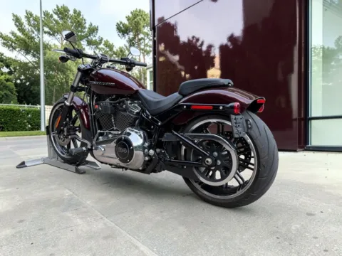 More photos of 2018 Harley-Davidson Breakout Softail at Jeremy Franklin Automotive of Blue Springs, MO