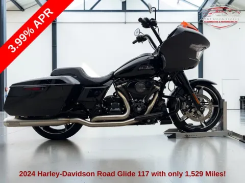Black 2024 Harley-Davidson Road Glide 117 for sale in Blue Springs, MO