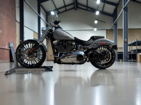 More photos of 2025 Harley-Davidson Breakout Softail at Jeremy Franklin Automotive of Blue Springs, MO