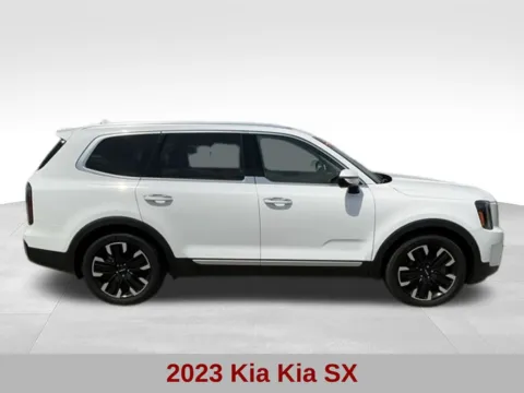 Photos of 2023 Kia Telluride SX for sale in Blue Springs, MO at Jeremy Franklin Automotive of Blue Springs