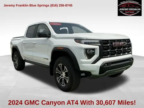 White 2024 GMC Canyon AT4 for sale in Blue Springs, MO
