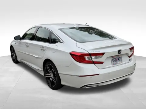 More photos of 2021 Honda Accord Hybrid Touring at Jeremy Franklin Automotive of Blue Springs, MO