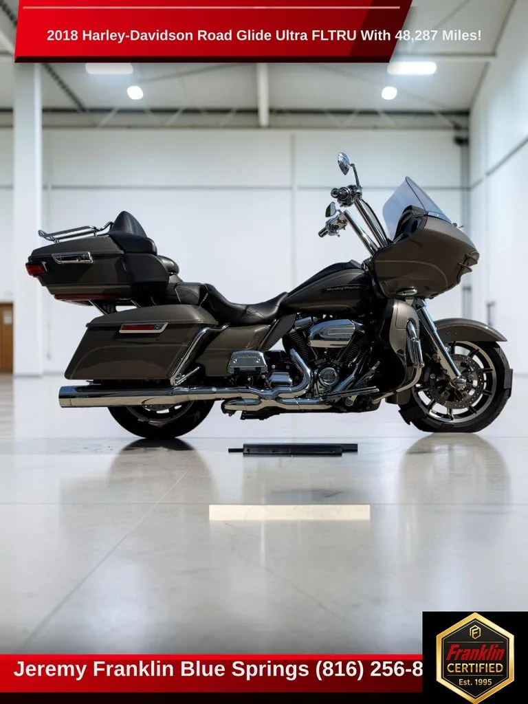 Unknown 2018 Harley-Davidson Road Glide Ultra FLTRU for sale in Blue Springs, MO