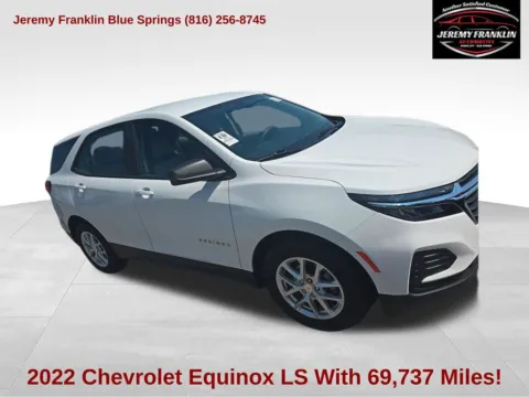 White 2022 Chevrolet Equinox LS for sale in Blue Springs, MO