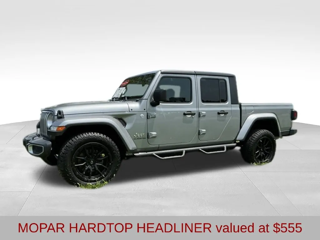 2021 Jeep Gladiator Overland - Photo 12
