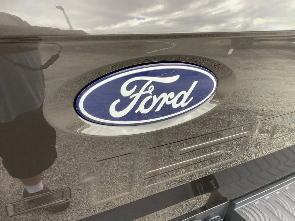 2024 Ford F-150 XLT - Photo 6