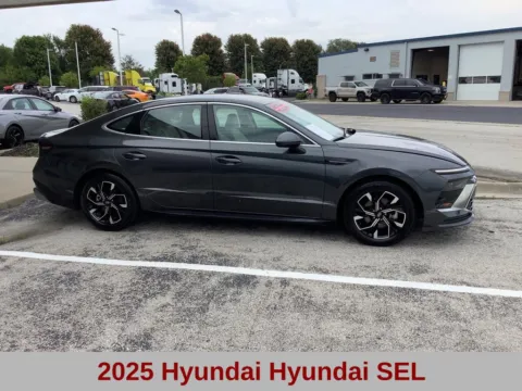 Photos of 2025 Hyundai Sonata SEL for sale in Blue Springs, MO at Jeremy Franklin Automotive of Blue Springs