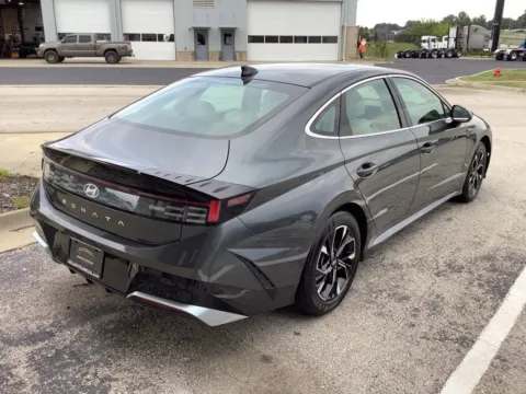 Another view of 2025 Hyundai Sonata SEL for sale in Blue Springs, MO at Jeremy Franklin Automotive of Blue Springs