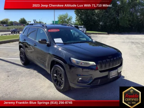 Black 2023 Jeep Cherokee Altitude for sale in Blue Springs, MO