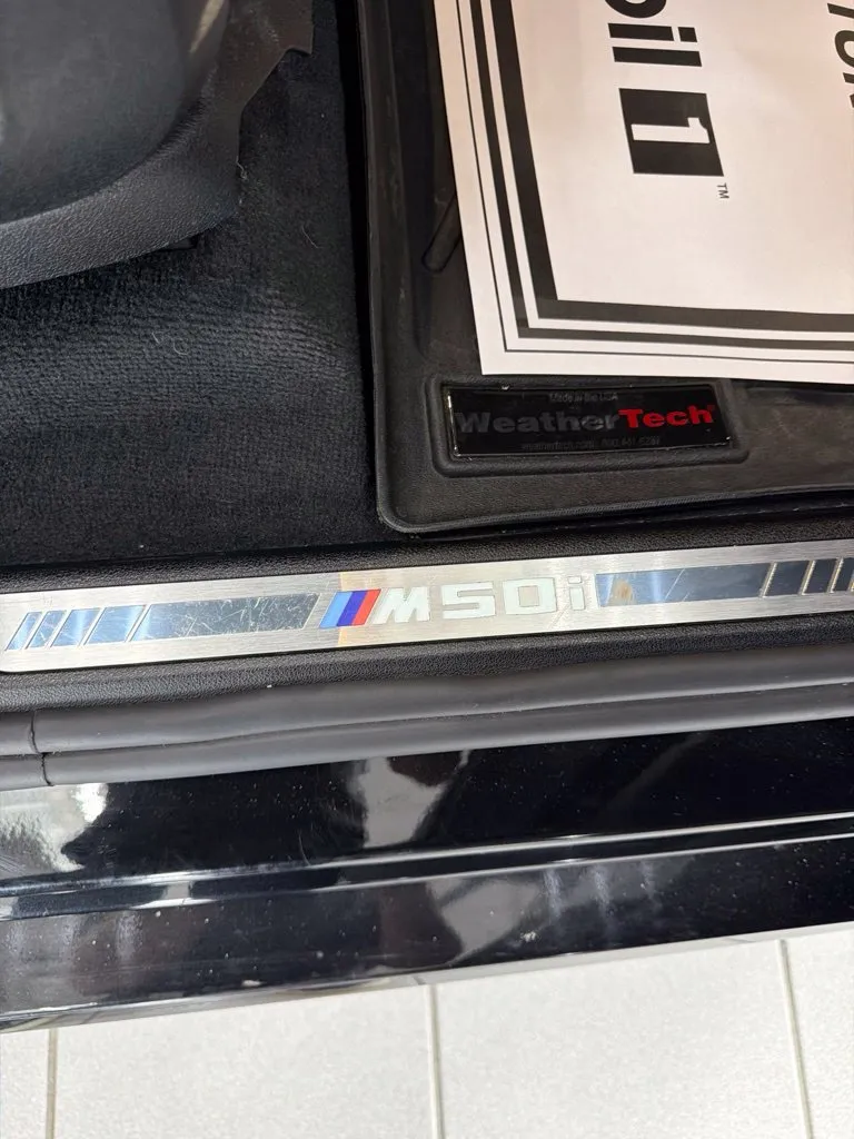 2022 BMW X7 M50i - Photo 27