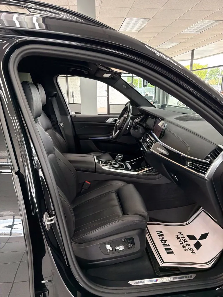 2022 BMW X7 M50i - Photo 25