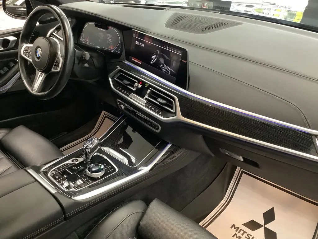 2022 BMW X7 M50i - Photo 25