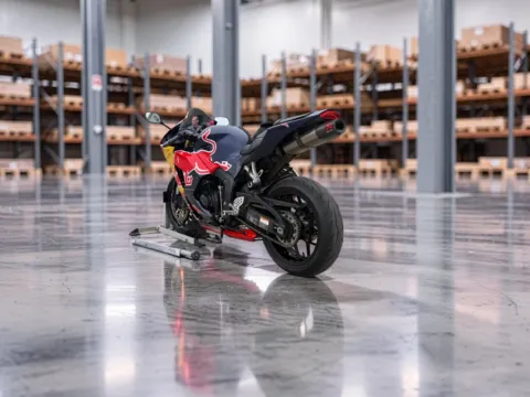 More photos of 2018 Honda CBR 600 RR at Jeremy Franklin Automotive of Blue Springs, MO