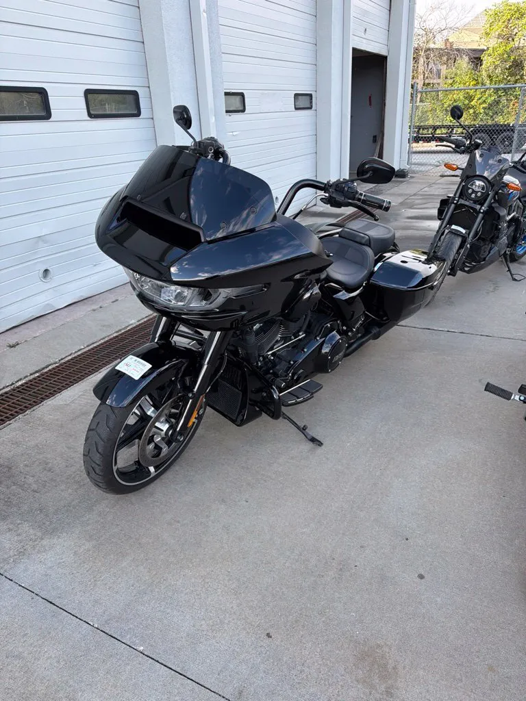 Unknown 2025 Harley-Davidson Road Glide 117 for sale in Blue Springs, MO